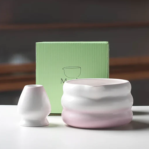 Japanese Matcha Bowl Set Green 550ml Ceramic with Spout for Tea Ceremony